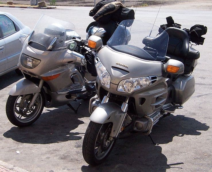 Les meilleures motos  routi res d occasions pour un budget 